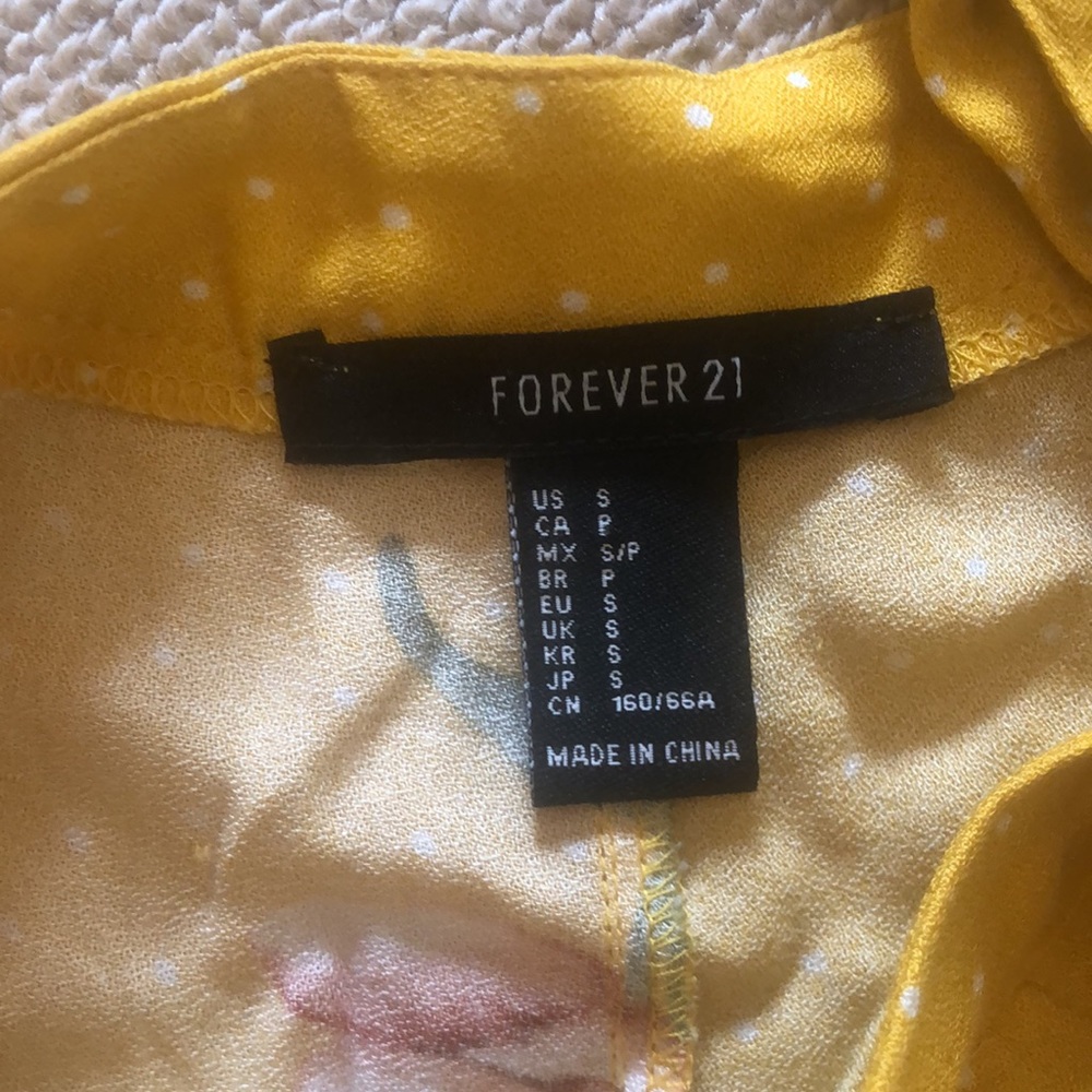Mustard yellow two piece set - Picture 6 of 8